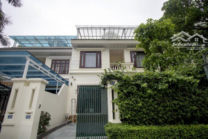 cho thuê bt 4pn, 350m2, 146 triệu/th tại ciputra, tây hồ, hà nội, chỉ với view đẹp