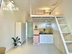 Phòng có Gác Ban Công Đủ Nội Thất Quận 10 Gần Vạn Hạnh Mall_Đại học Kinh Tế