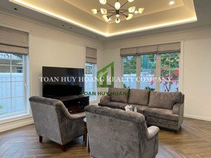 biệt thự 4 phòng ngủ sang trọng ở phúc lộc viên - v0342