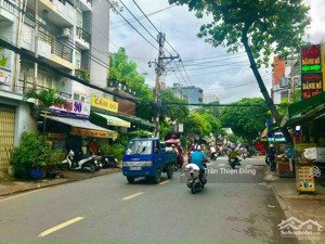 ngang 6m! góc 2 mặt tiền hxh 6m nguyễn đình chính p11 pn (6,1x15m) xd: hầm, 5 tầng. 13,9 tỷ tl