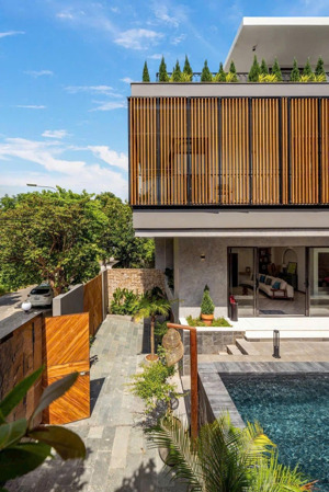 bán gấp biệt thự siêu đẹp, nam việt á sát sông hàn, view pháo hoa, nội thất cao cấp