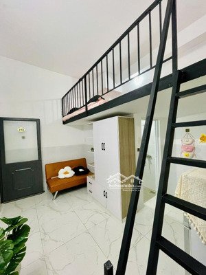 duplex siêu rộng ở 4 người 4 xe gần sân bay tân sơn nhất