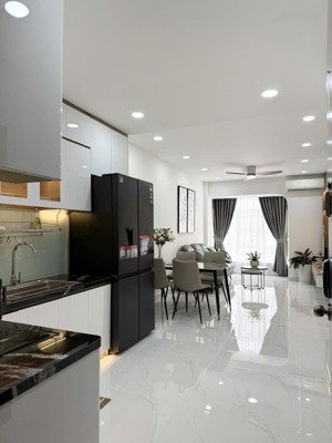 bán cc 2pn, 1wc, 56m2 tại sky garden 3, tân phong, q7, 4,5 tỷ