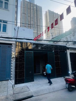 bán nhà hẻm ô tô nguyễn hữu cảnh phường 22 bình thạnh 19,9 tỷ liên hệ chính chủ xem nhà