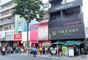 cho thuê căn góc cách mạng tháng tám, quận 3, clb lan anh. diện tích: 6x20m, 1 trệt 1 lầu, gía 60tr