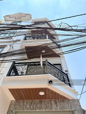 đẹp nhất hoàng mai (nam dư) - nhà mặt ngõ - lô góc- mới tinh 5 tầng 3 ngủ rộng - 2 mặt thoáng.