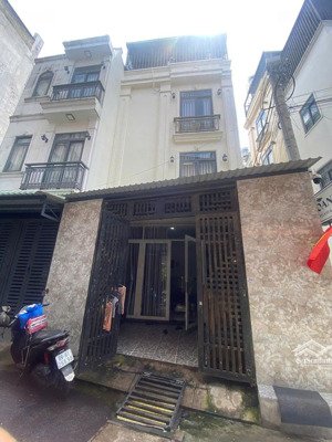 hxh 1/ lê trọng tấn shr 5x7m đúc 1 trệt 2 lầu sân thượng 2pn 2wc giá 2ty780 tl