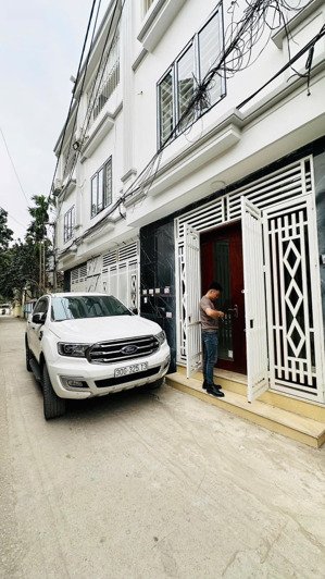 cực hiếm!! cách đhoc thể thao 100m-nhà 4 tầng ngõ rất rộng-ô tô đỗ ngày đêm - đang cho thuê 5 phòng