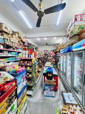 bán nhà đẹp mặt ngõ kinh doanh, vỉa hè ô tô tránh cầu giấy, 08 tầng thang máy lô góc...