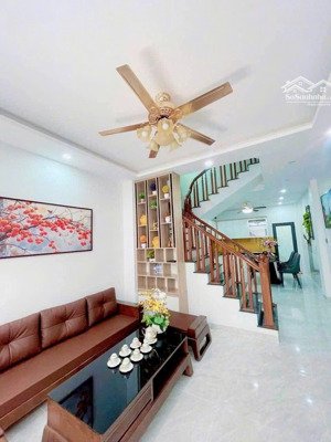 bán nhanh! pháo đài láng, 2 mặt thoáng, ngõ thông kinh doanh, gần phố, cách ô tô 36m, 40m2 * 5t