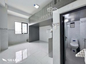 phòng gác cho thuê full nội thất cửa sổ lớn ở d5 gần đh ngoại thương, hutech, gtvt ở bình thạnh