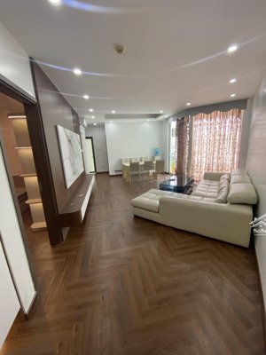 chính chủ gửi bán căn hộ 3 pn chung cư 173 xuân thủy 100m² full nội thất sổ đỏ chính chủ giá 7,5 tỷ