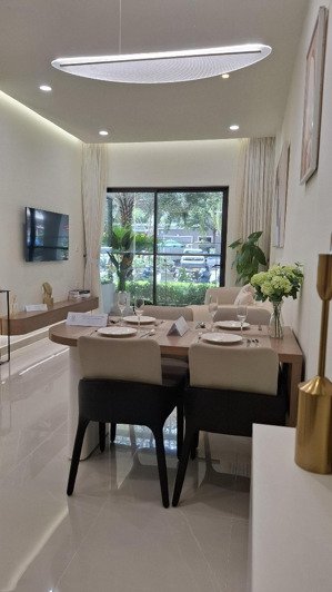 căn hộ 2 phòng ngủ, 2 wc , 2 ban công. giá chỉ 3.2 tỷ