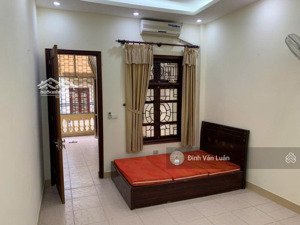 ô tô đỗ cửa, gần phố! 70m2, mt 6.8m, giá 14 tỷ