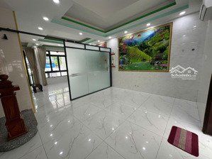cho thuê văn phòng tầng trệt 100m2, 10,5 triệu ở kđt vạn phúc city, thủ đức, hcm đẹp xuất sắc