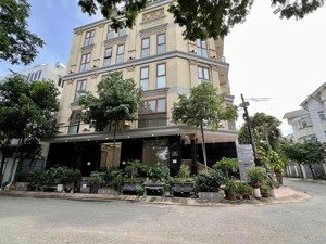 20x30m 5 tầng đủ pccc - cho thuê khách sạn 40 phòng full nội thất quận 1