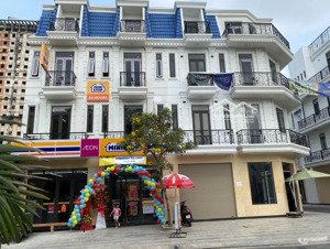 bán gấp nhà compound cao cấp tại tân phú giá tốt dưới giá vốn