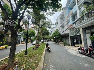 nhà đối diện công viên, khu dân trí 4 tầng ngang 4x20m / 80m2, đường trước nhà 16m - giá 13 tỷ
