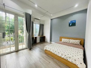 cho thuê căn hộ 2 phòng ngủ ngay cư xá đô thành quận 3