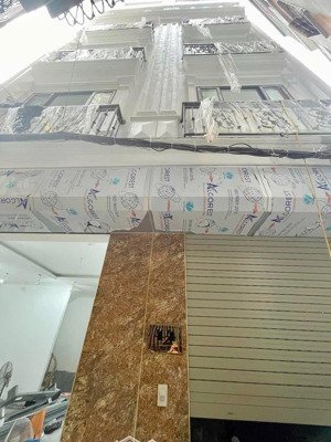 5 tầng thang máy mới koong trung tâm đống đa 35m2 - 5 tầng chỉ 8.85 tỷ