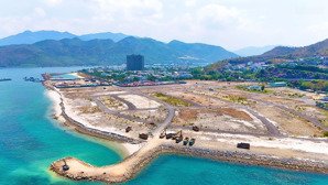 biệt thự liền kề vin phú quý. vị trí vàng còn sót lại tại nha trang. liên hệ 