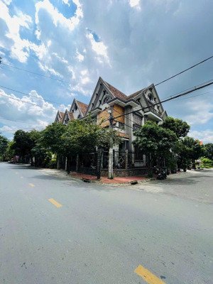 bán nhà biệt thự siêu vip góc 2mt hxh 12m thông nguyễn oanh, gò vấp. dt 17*25m, 4tấm, giá 49tỷ999tr