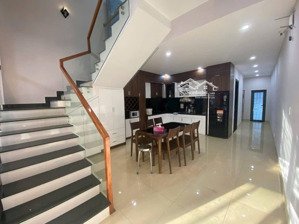 bán nhà 3 tầng sát biển đường hoàng bình chính, hòa hải sát bãi tắm & resort melia