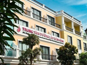 hàng hiếm chuyển nhượng 67,5m2 ngay gần mặt phố đi bộ - siêu đẹp, giá chỉ hơn 9 tỷ vinhomes vũ yên