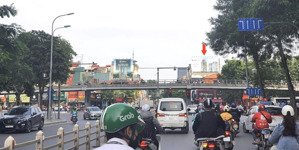 cần chuyển nhượng căn nhà mặt phố ,khương thượng,chùa bộc,ba bước ra ngã tư thái hà,tây sơn..