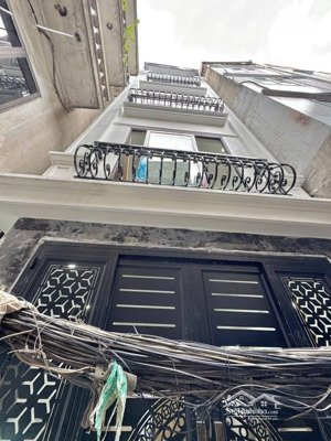 nhà riêng 4pn, 3wc, 22m2, 5,8 tỷ tại ngô sĩ liên, cát linh, đống đa, hà nội