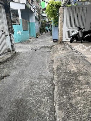 bán nhà 2mt 6.25m hiếm, hẻm ô tô ngủ trong nhà, 71.2m², khu ẩm thực & chợ nguyễn sơn giá chỉ 6.5