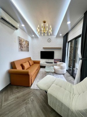 chuyên giỏ hàng thuê ch masteri thảo điền, giá tốt, nhà đẹp, đầy đủ nội thất - lh em vy