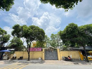 bán biệt thự sân vườn 1000m² đường 48 phú châu, thủ đức