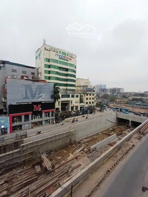 bán nhà mặt phố kim đồng - hoàng mai. 120m. 6 tầng. giá 40 tỷ. 2 mặt thoáng. sổ đẹp.