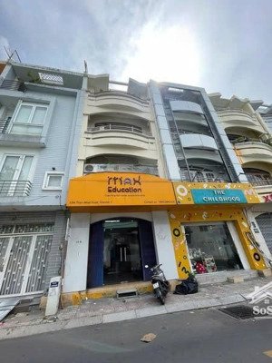 giá rẻ 50triệu - cho thuê nhà mặt tiền 10 trần nhật duật, quận 1 - dt 5x20m, 4tầng chính chủ