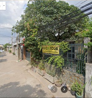 phòng tập yoga/ gym đã thi công sẵn, 100 m2 sàn gỗ sạch sẽ, có thể khai thác ngay