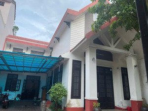 bán biệt thự vip 3pn khép kín đường 15m vân đồn, gần sông hàn, sơn trà. 193,5m (ngang 10m)