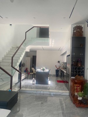 cực phẩm nhà 2,5 tầng gần sông gần sunneva khu điện âm nam hòa xuân, 3pn, 3wc chỉ 7.2 ty tl