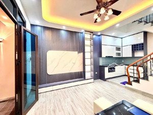 khâm thiên nhà mới cực đẹp ngõ thông 2 mặt full tiện nghi giá 8.4 tỷ!