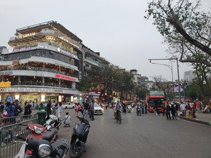 bán nhà mặt phố hàng bông, hoàn kiếm 22 tỷ, 65m2, 3 tầng, pháp lý đầy đủ.