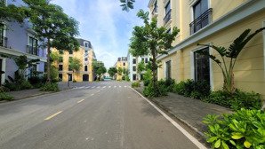 8 tỷ lấy được ngay căn đường 10m harbor bay hạ long