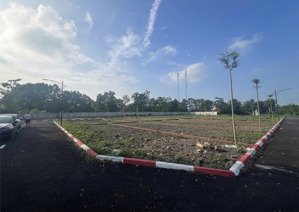 bán đất cạnh tđc vai réo, đường phân ô bàn cờ cách metro 1km đối diện nhà máy in tiền