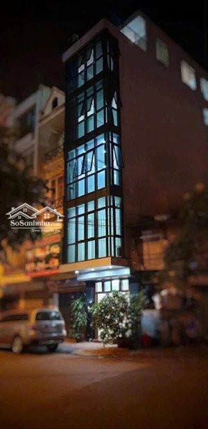 cho thuê nhà 68m*6 tầng, thang máy, phố lạc long quân, tây hồ, giá 30 triệu (tl).