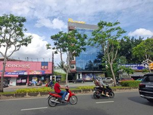 duy nhất - bán nhà mt trần não - dt: 17x29m, cn: 378m2 - xd: hầm + 8 tầng, lh: 