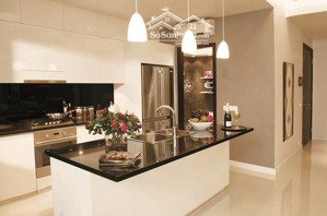 lavida plus - dt: 55 m2 - giá thuê chỉ có: 13 triệu/ tháng - em tuấn: 