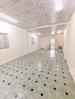 bán nhà q. 10, thành thái 62m2 nở hậu sát mặt tiền 3 tầng không quy hoạch 6.x tỷ