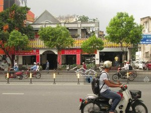 siêu vị trí mt nguyễn văn trỗi pn. dt 15 x 30m nh 30m - cn 730m2. gpxd 2 hầm - 15 tầng. giá 190 tỷ