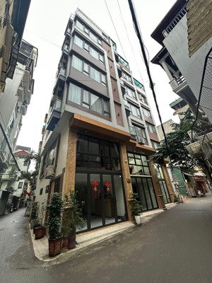 siêu phẩm ô tô tránh, kinh doanh, thang máy, lô góc 3 mặt thoáng. thịnh hào 1, 50m2 7 tầng, 23.2tỷ