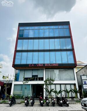 Bán nhà siêu vị trí mặt tiền Trương Định - DT: 12x20m - 7 tầng - HĐT: 300 tr/th - giá: 80 tỷ TL