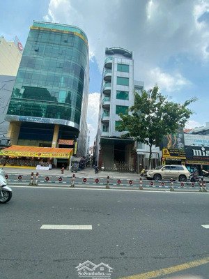 bán nhà mặt tiền đông du - dt: 5.3 x 25m - 5 lầu - hđt: 190 triệu/tháng - giá bán: 70 tỷ tl